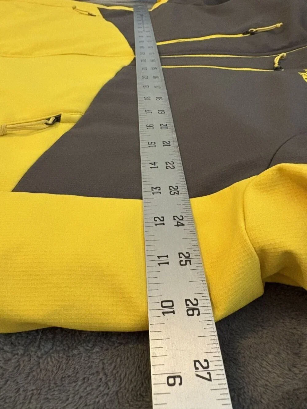 The North Face Men's Apex Elevation Jacket XL Yellow Gray Ski Primaloft Hooded